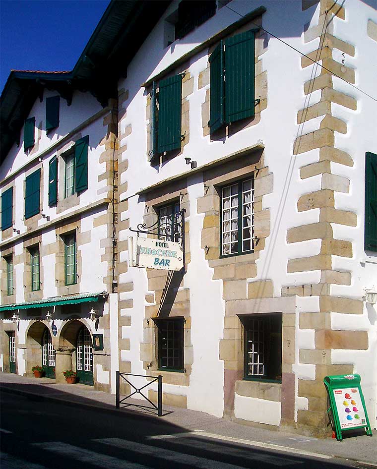 L'Hôtel Arocena à Saint-Pée-sur-nivelle, Pays basque